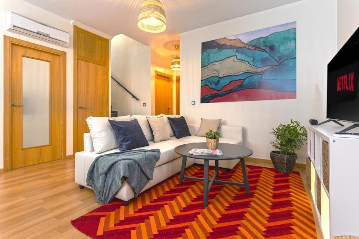 -Malagasunapts- Privateterrace Freeparking Pool Экстерьер фото